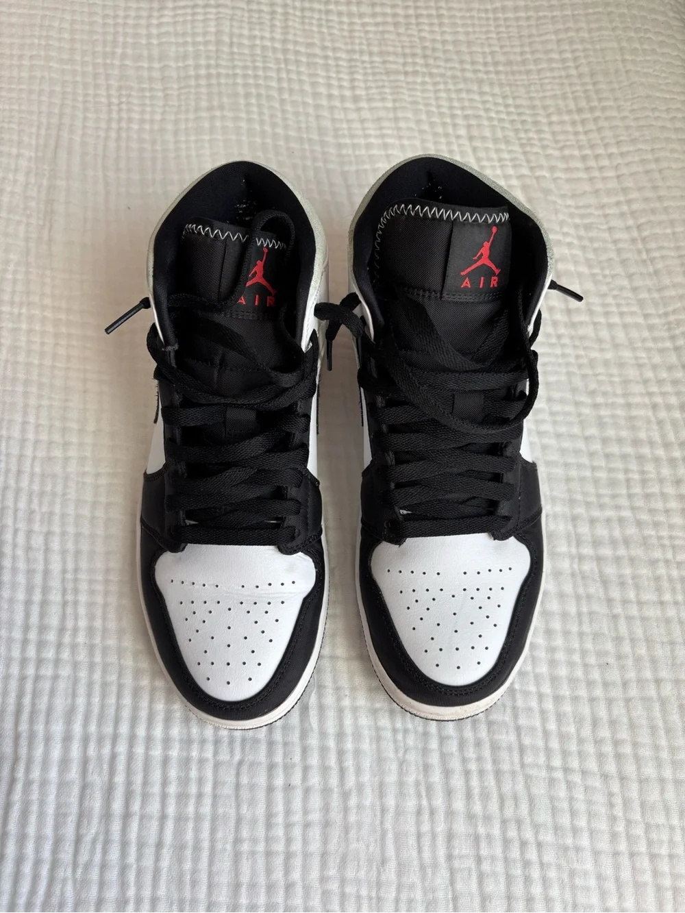 Jordan iconic silhouette